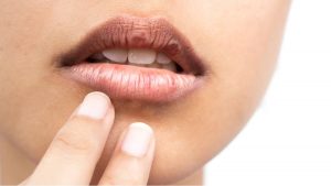 rekomendasi lipstik untuk bibir kering