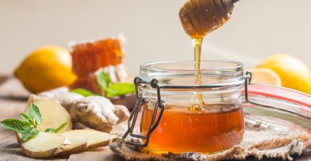 manfaat madu untuk kesehatan dan wajah