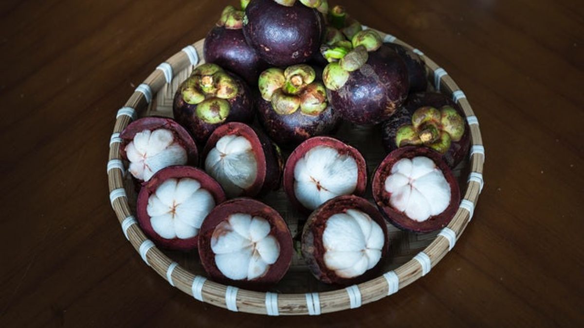Manfaat kulit manggis Manfaat buah manggis ekstrak kulit manggis khasiat kulit manggis kulit manggis