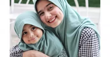 Nama Anak Bayi Perempuan Islam Islami