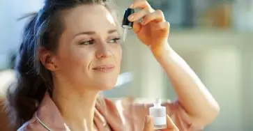 manfaat retinol untuk wajah