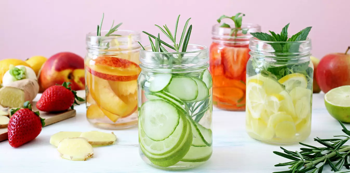 manfaat infused water apa itu infused water fungsi infused water macam-macam infused water buah untuk infused water